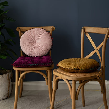 Chic Velvet Round Cushion for Timeless Elegance