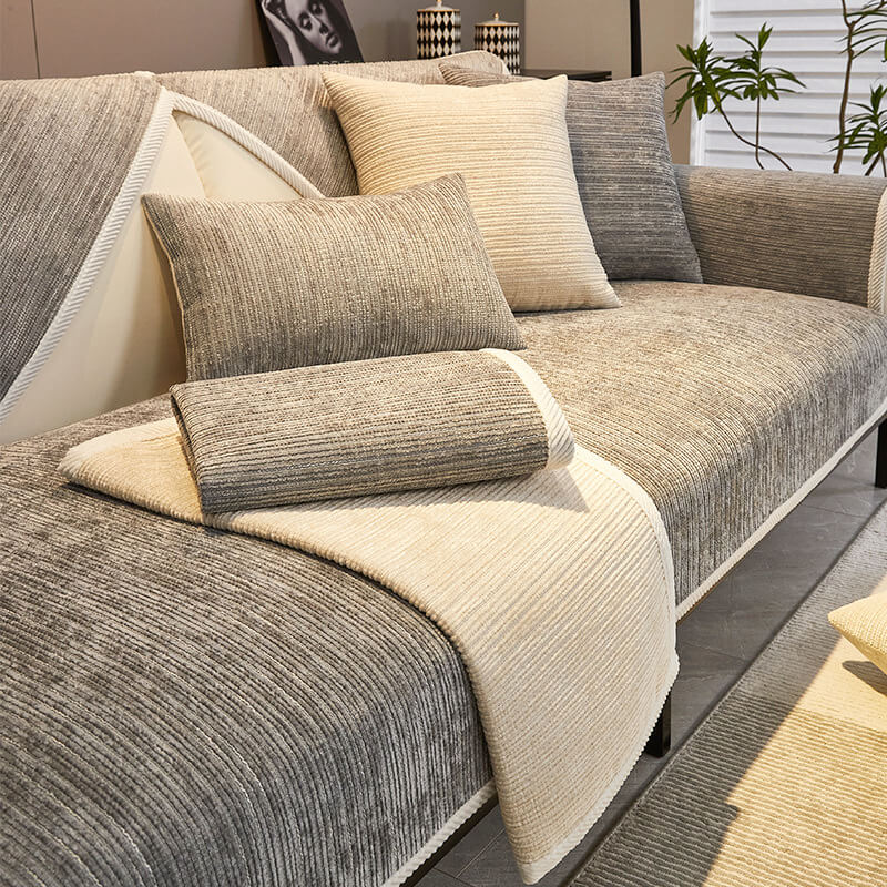 Luxe Anti-Scratch Sofa Cover – Chenille Protection for Pets