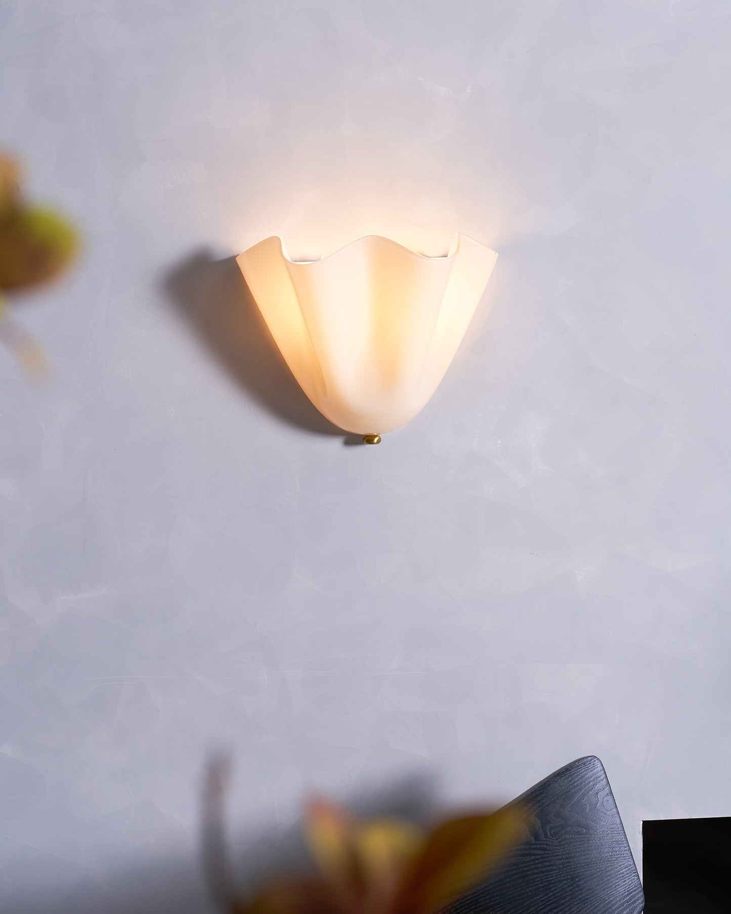 Elegant Home Wall Lights with Petal Design