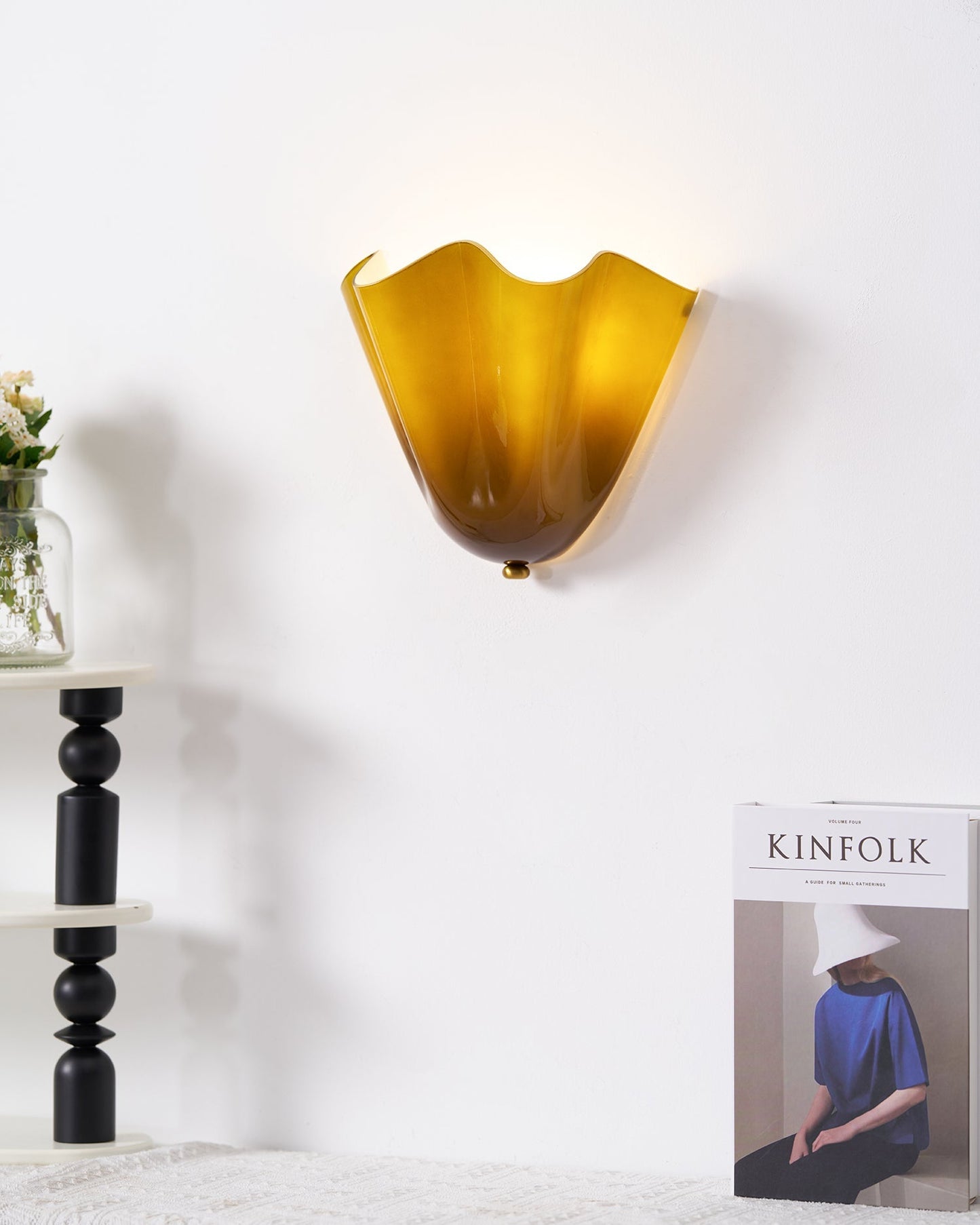 Elegant Home Wall Lights with Petal Design