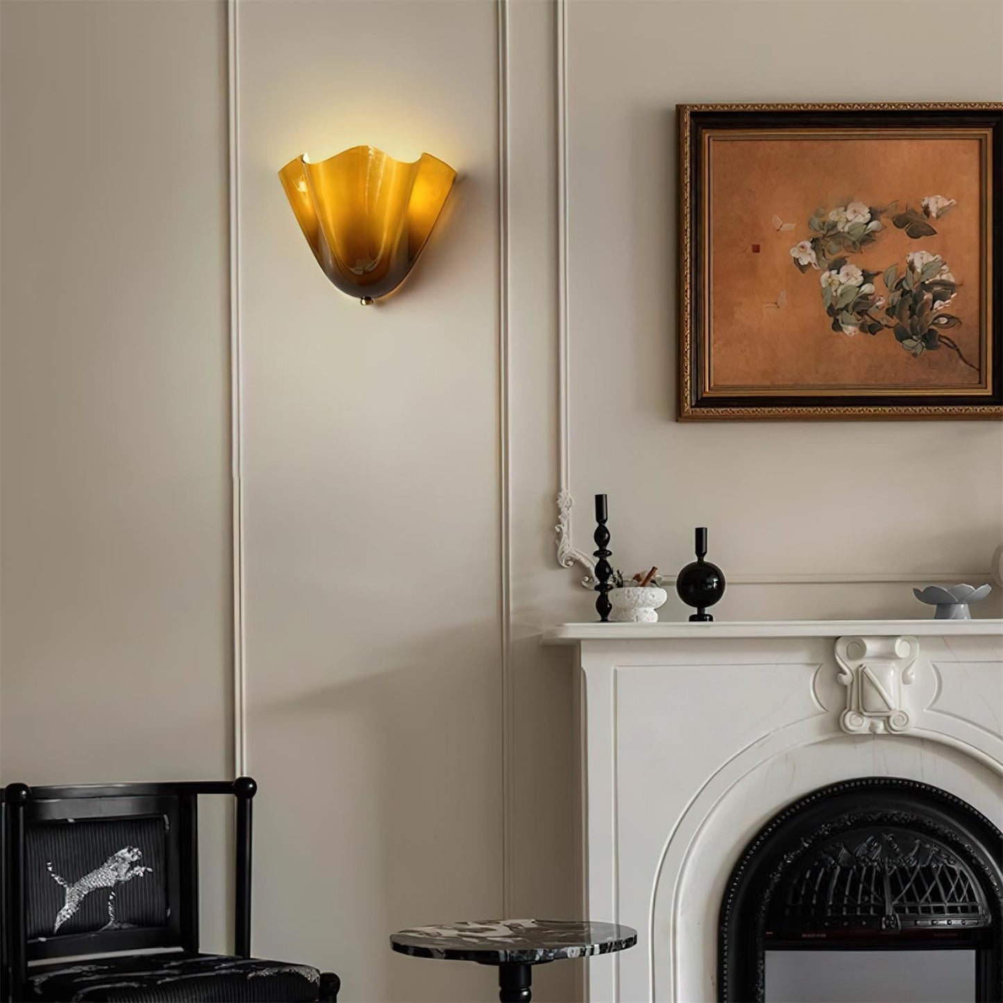 Wall-Mounted Ambient Light with Curved Petal Design