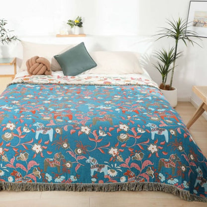 Charming Botanical Pattern Cotton Blanket with Tassels