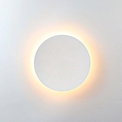LED Wall Light for Outdoor Use – Up & Down Exterior Illumination