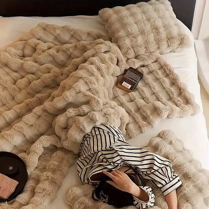 Soft and Comfortable Blanket with Reinforced Texture