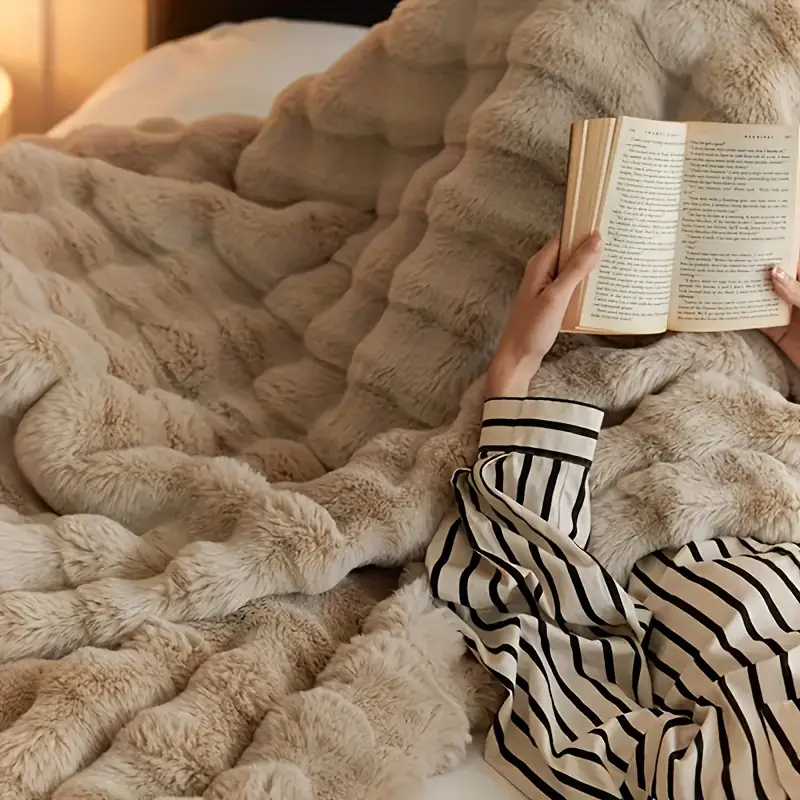 Soft and Comfortable Blanket with Reinforced Texture