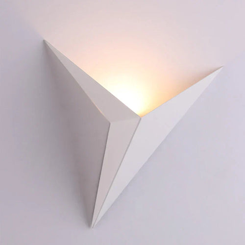 Sleek Wall Lamps for Modern Home Decor