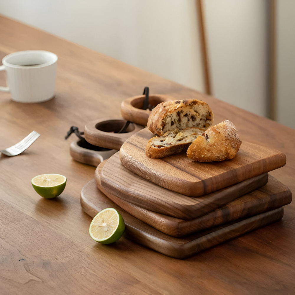 Set of 2 Wooden Cutting Boards in Walnut Finish