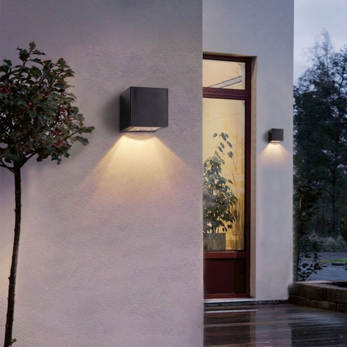 Elegant Solar Wall Light | Eco-Friendly Outdoor Illumination