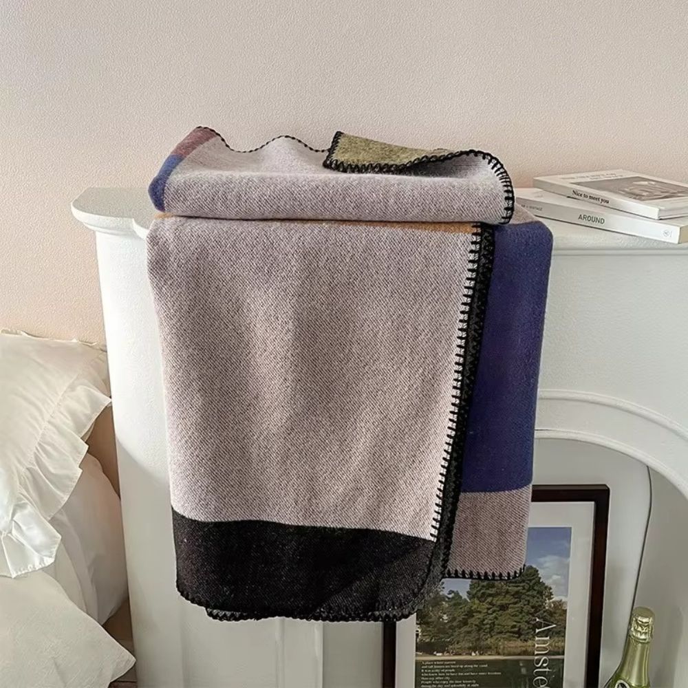 Vibrant Knit Plaid Throw Blanket for Comfort and Style