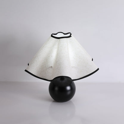 Sculpted Table Lamps in Modern Design with 3-Level Dimming