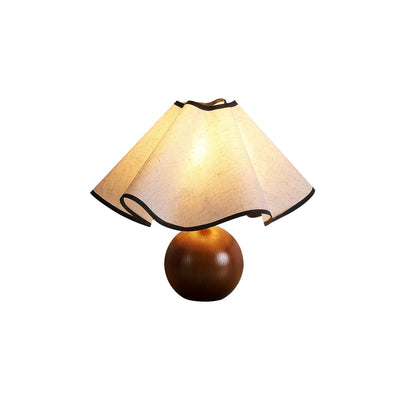 Sculpted Table Lamps in Modern Design with 3-Level Dimming
