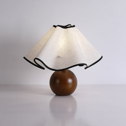 Sculpted Table Lamps in Modern Design with 3-Level Dimming