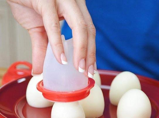 EggMaster Silicone Egg Cooker for Effortless Boiling