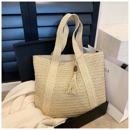 Woven Summer Tote Bag for Stylish Adventures