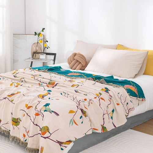 Charming Avian Cotton Throw with Stylish Tassels