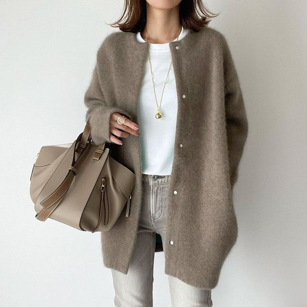 Timeless Elegance Button-Up Cardigan for Every Occasion