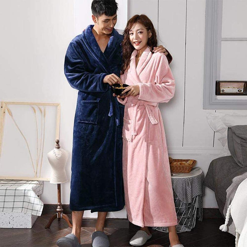 Cozy Unisex Bathrobe for Winter – Plush Fleece and Flannel House Coat