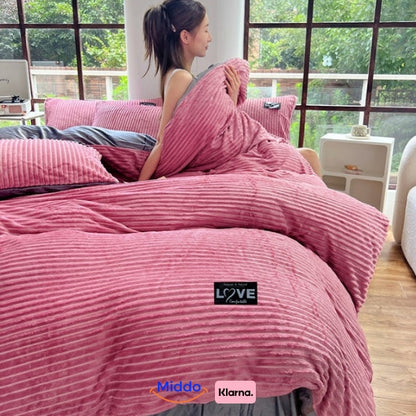 Soft Fleece Duvet Cover | Cozy, Zip Closure Bedding