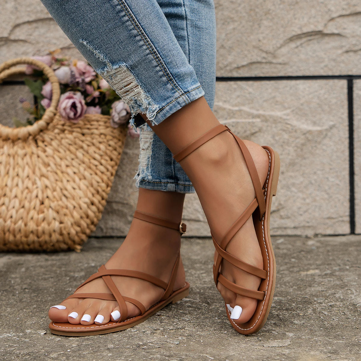 Elegant Back-Zip Roman Sandals for Effortless Summer Style