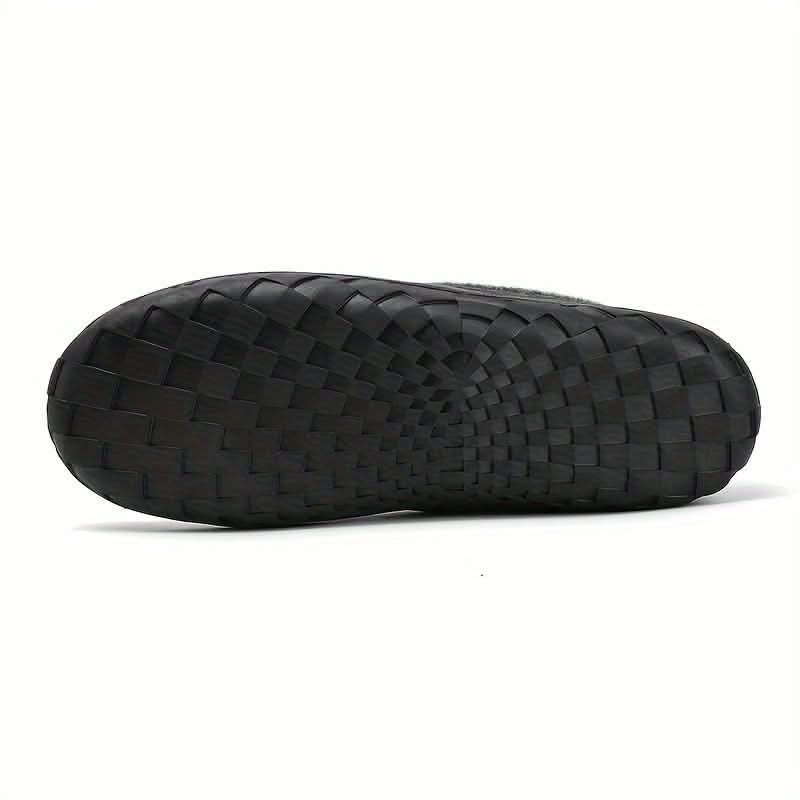 Cozy Slip-On Shoes for Comfort and Warmth