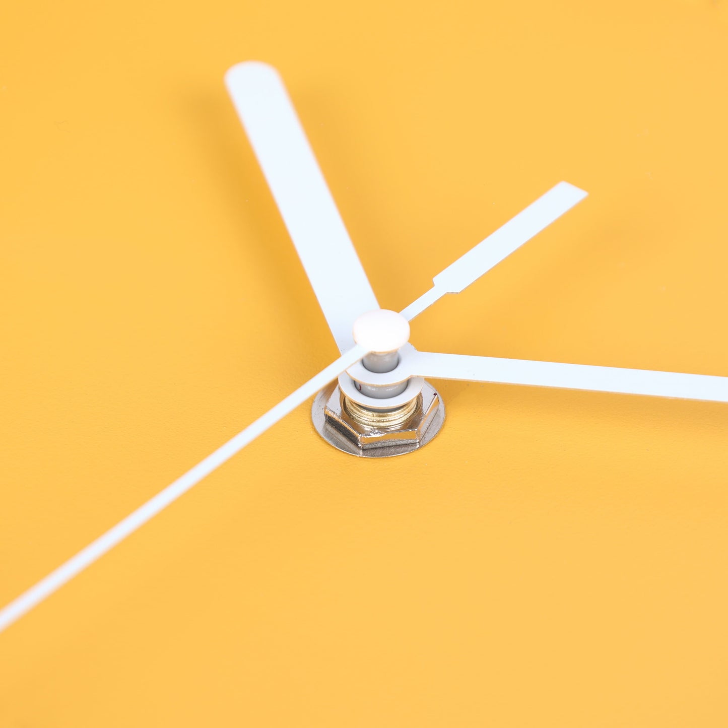 3D Wall Clock with Minimalist Tick Marks Design