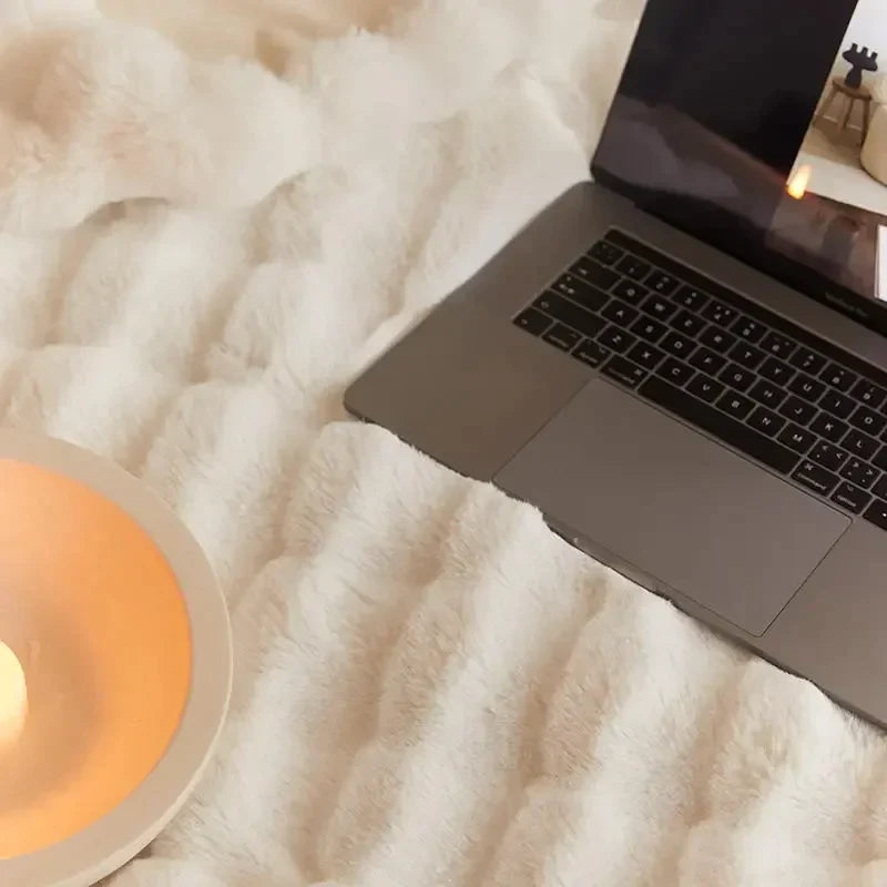 Cozy Wool Blanket | Soft and Warm | Stylish and Easy to Care | Year-Round Use