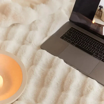 Cozy Wool Blanket | Soft and Warm | Stylish and Easy to Care | Year-Round Use