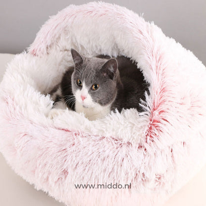 Cozy Pet Bed for Happy Dogs and Cats – SnuggleNest Design