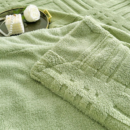 Elegant Textured Winter Blanket for Ultimate Comfort