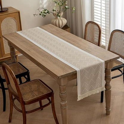 Textured Geometric Table Runner for Elegant Living