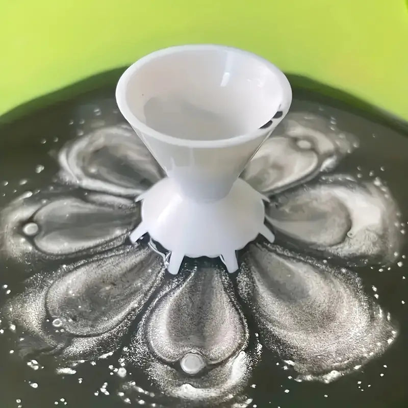 Artistry Bloom Creator for Acrylic Pouring | Reusable Tool for Stunning Floral Effects | Easy-to-Use Accessory 9 × 9 cm