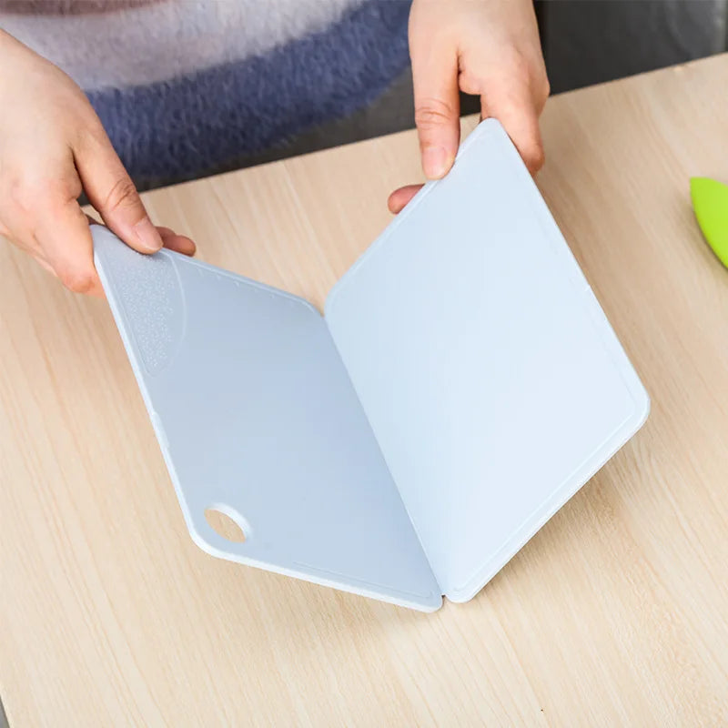Foldable Kitchen Cutting Board | Portable Plastic Chopping Surface | Vegetable & Meat Slicing Aid