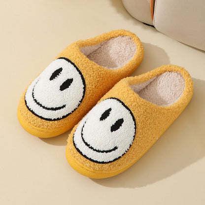 Unisex Slippers with Smiley Pattern – Soft and Cozy