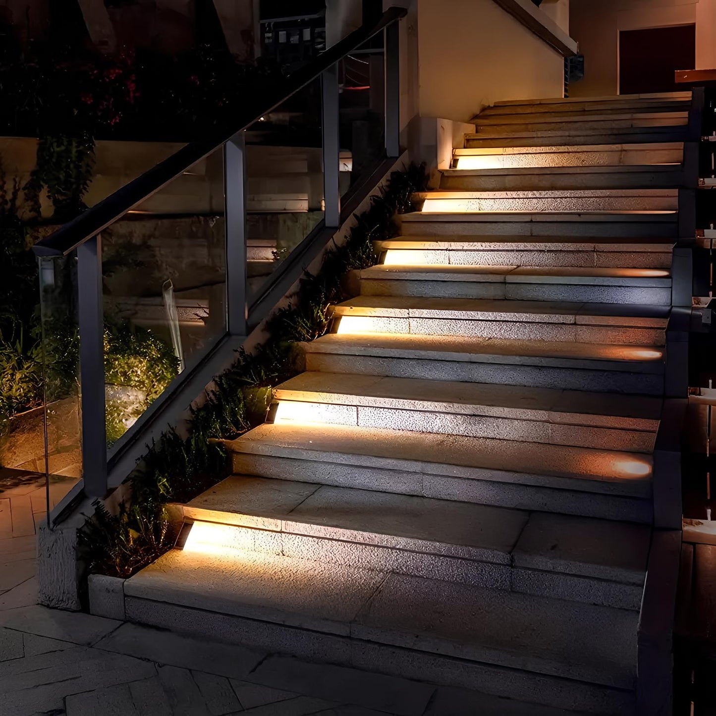 Weather-Resistant Outdoor Solar Stair Lighting for Modern Aesthetics