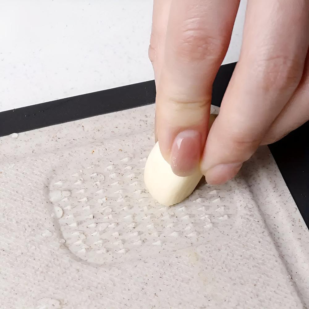 Dual-Sided Stainless Steel Cutting Board with Integrated Grinder