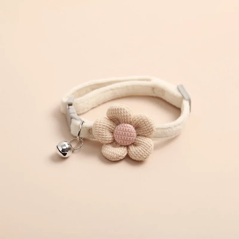 Floral Adjustable Cat Collar for Stylish Comfort