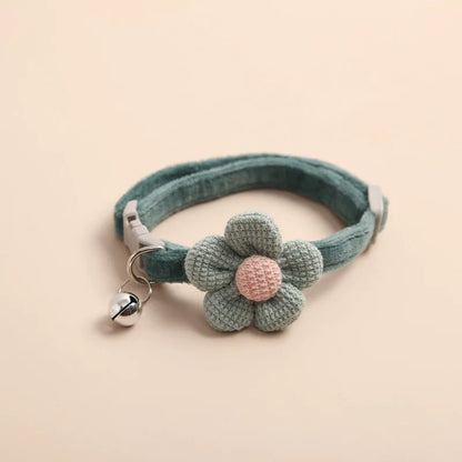 Floral Adjustable Cat Collar for Stylish Comfort