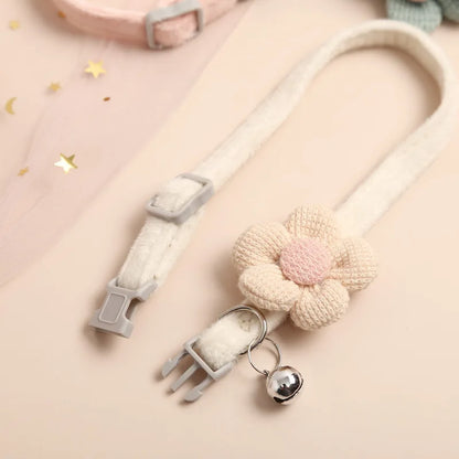 Floral Adjustable Cat Collar for Stylish Comfort
