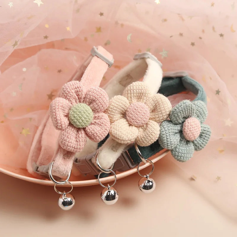 Floral Adjustable Cat Collar for Stylish Comfort