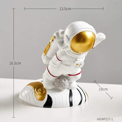 Resin Space Astronaut Wine Rack Decoration