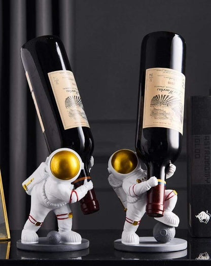 Resin Space Astronaut Wine Rack Decoration