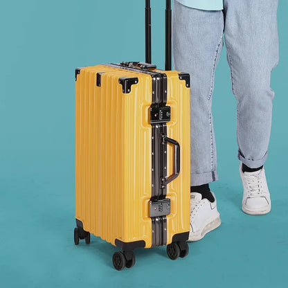 Hard Shell Suitcase with Aluminium Frame – Geneva Model
