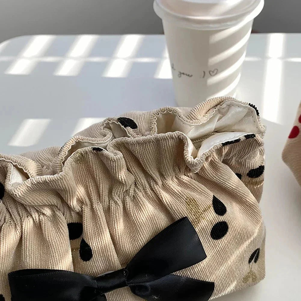 Velvet Everyday Bag – Chic Accessory for Daily Use