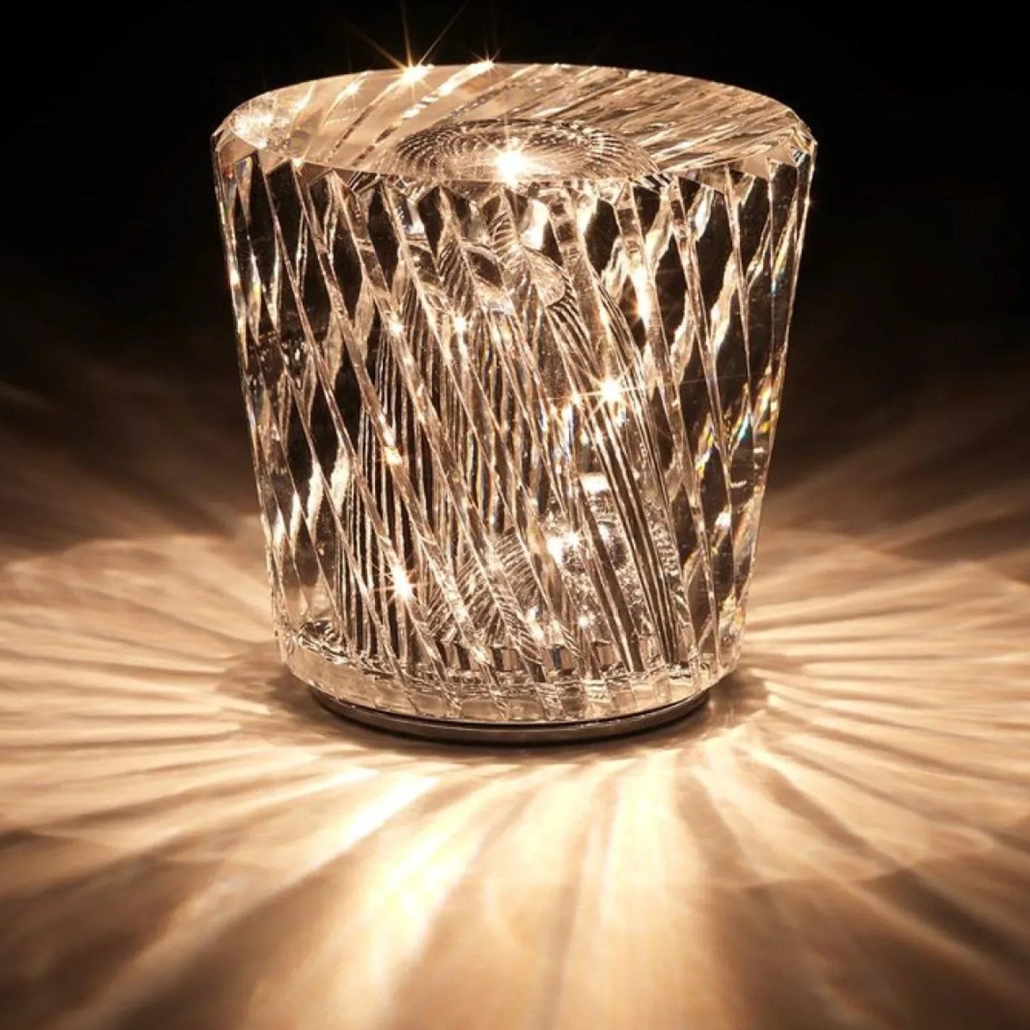 Rechargeable Crystal Table Lamp with Diamond Design - Luxe Edition