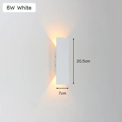 Modern Outdoor LED Wall Light – Aluminum Fixture