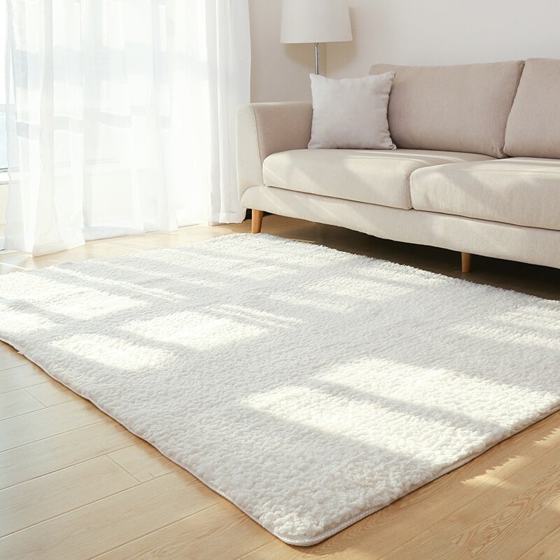 Luxurious Soft Shag Area Rug – Modern Comfort in Black & White 8x10