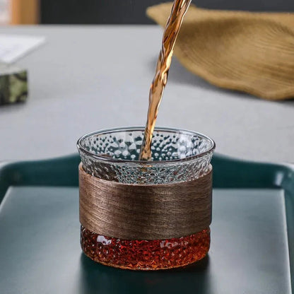 Handcrafted Tumbler with Wooden Detail – Elegant Design