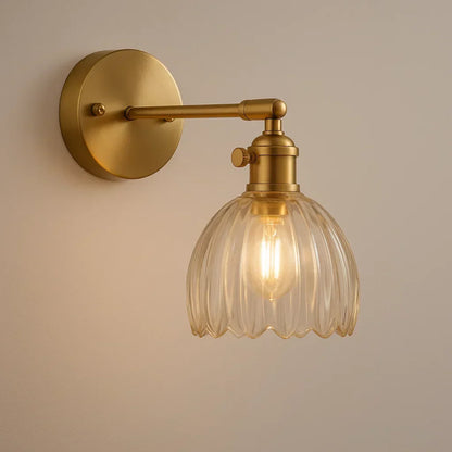 Tulip-Shaped Retro Wall Lamp – Vintage Accent Lighting