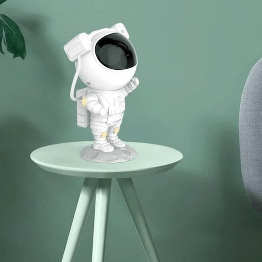 Astronaut-Themed Star Projector Night Light