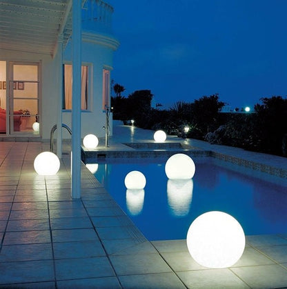 Garden Sphere in 16 Colors